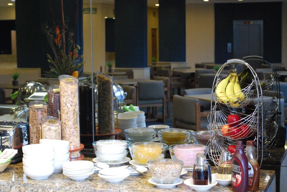 Rio Vista Inn Business High Class Hotel Poza Rica Exteriör bild