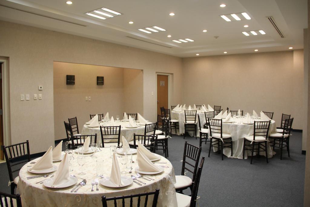 Rio Vista Inn Business High Class Hotel Poza Rica Exteriör bild