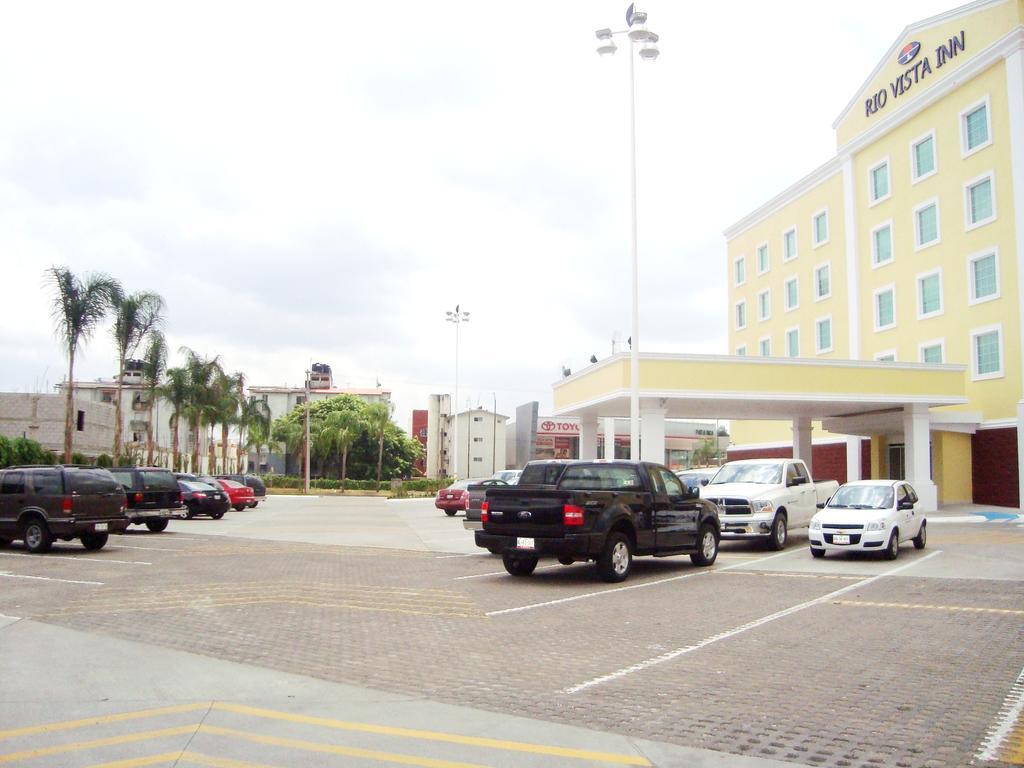 Rio Vista Inn Business High Class Hotel Poza Rica Exteriör bild