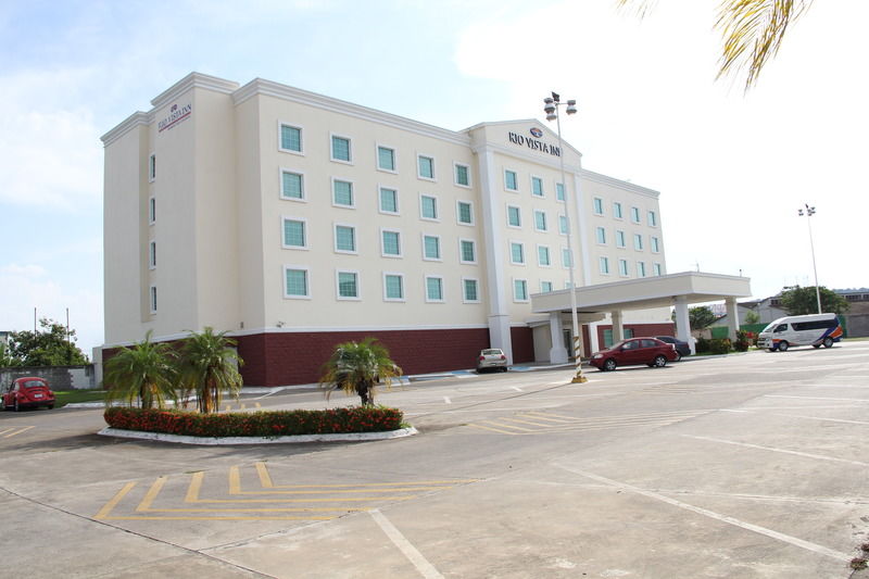 Rio Vista Inn Business High Class Hotel Poza Rica Exteriör bild